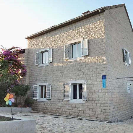 Apartman Mirca 2838b Mirca (Brac)