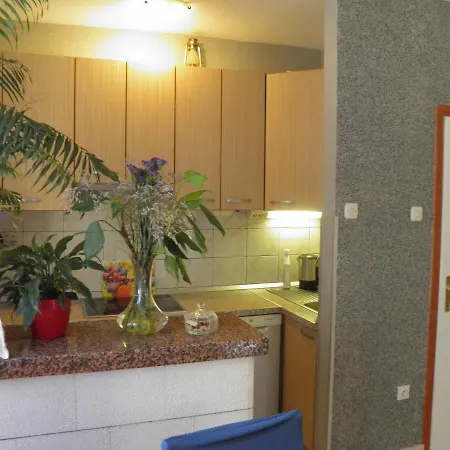 Mirca 2838b Appartement *