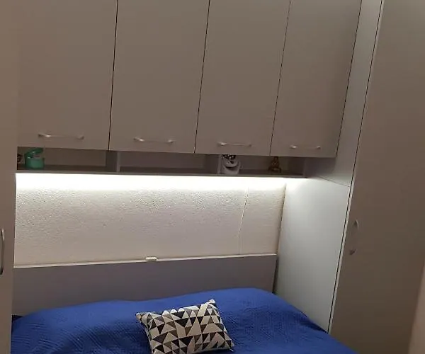 Mirca 2838b Apartman *
