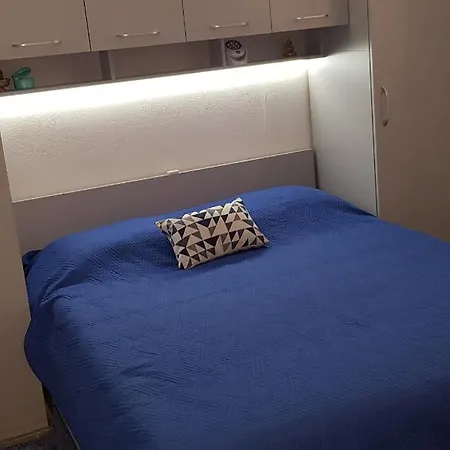 Mirca 2838b Apartment Mirce